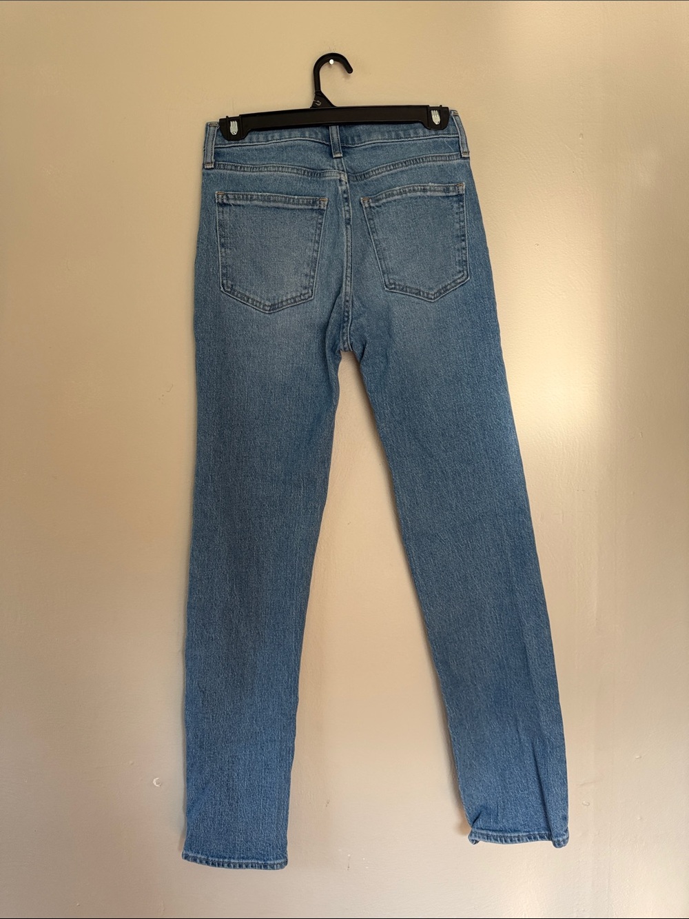 GAP 90s Straight-Leg high rise Jeans in medium indigo 26 - Picture 5 of 7